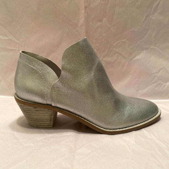 kelsi shoes silver